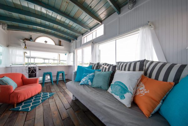 airbnb referral program