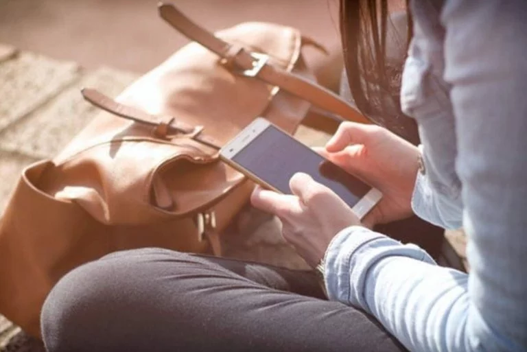AMEX local champion background
