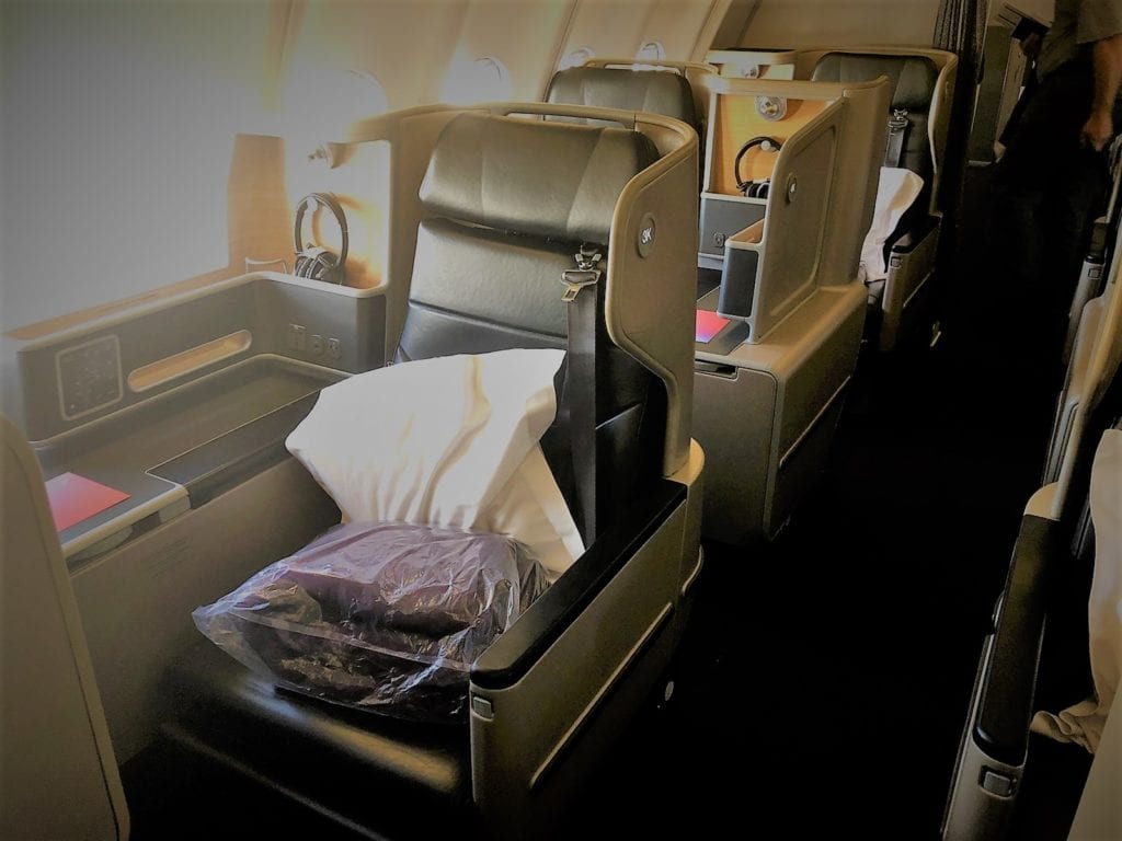 Qantas Airbus A330 Business Class Review [Bangkok To, 51% OFF