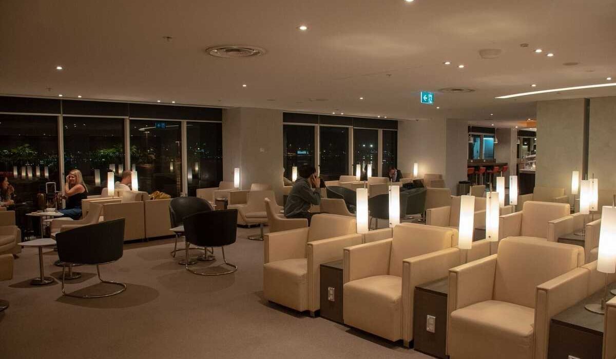 Review A look at the SkyTeam Sydney Lounge The Champagne Mile