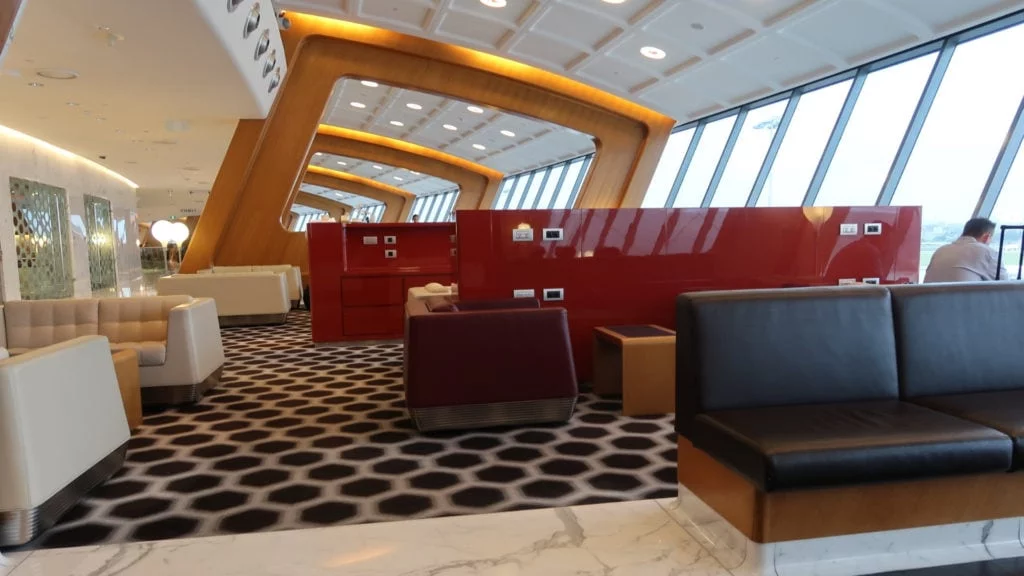 qantas first class lounge 35