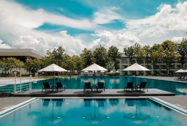 qantas hotels booking