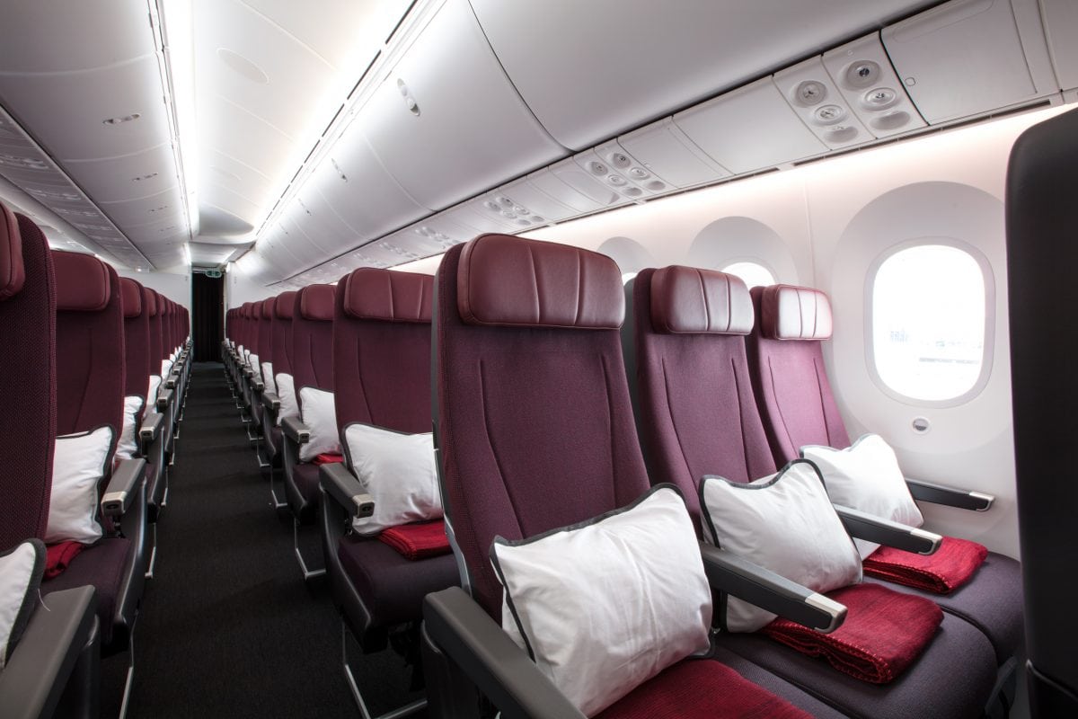 Which J cabins have a bassinet built into the seat like the 789