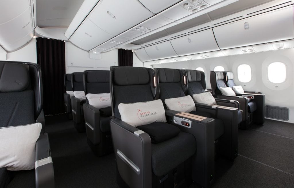 Inside The Qantas Dreamliner Guide To The Boeing 787