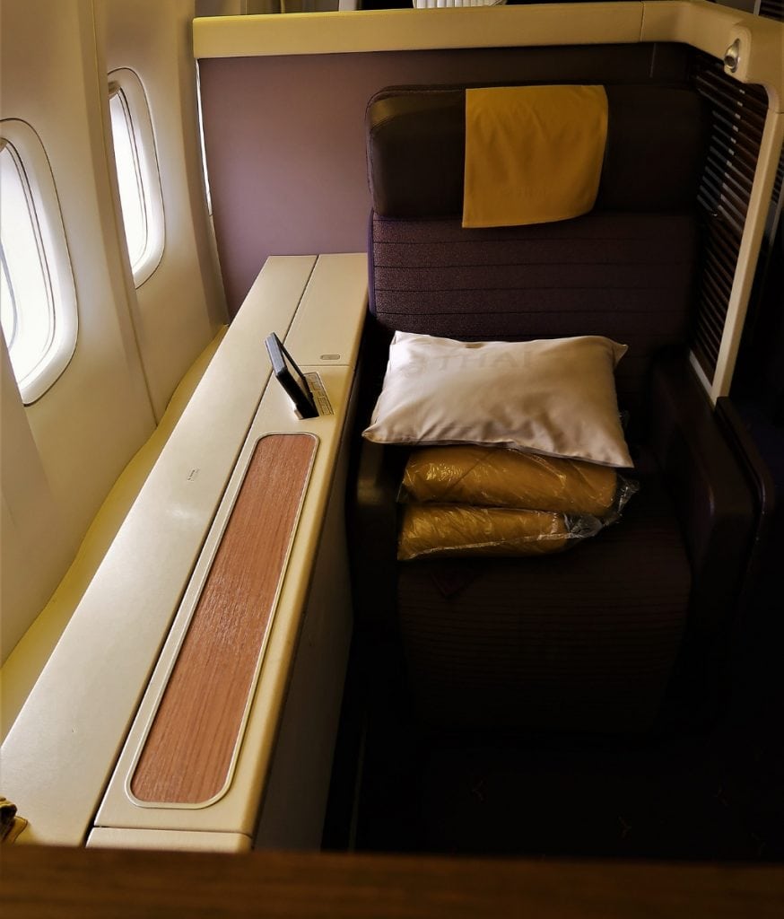 Thai Airways First Class side console