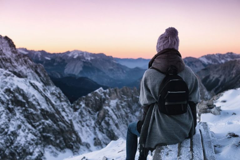 solo travel tips