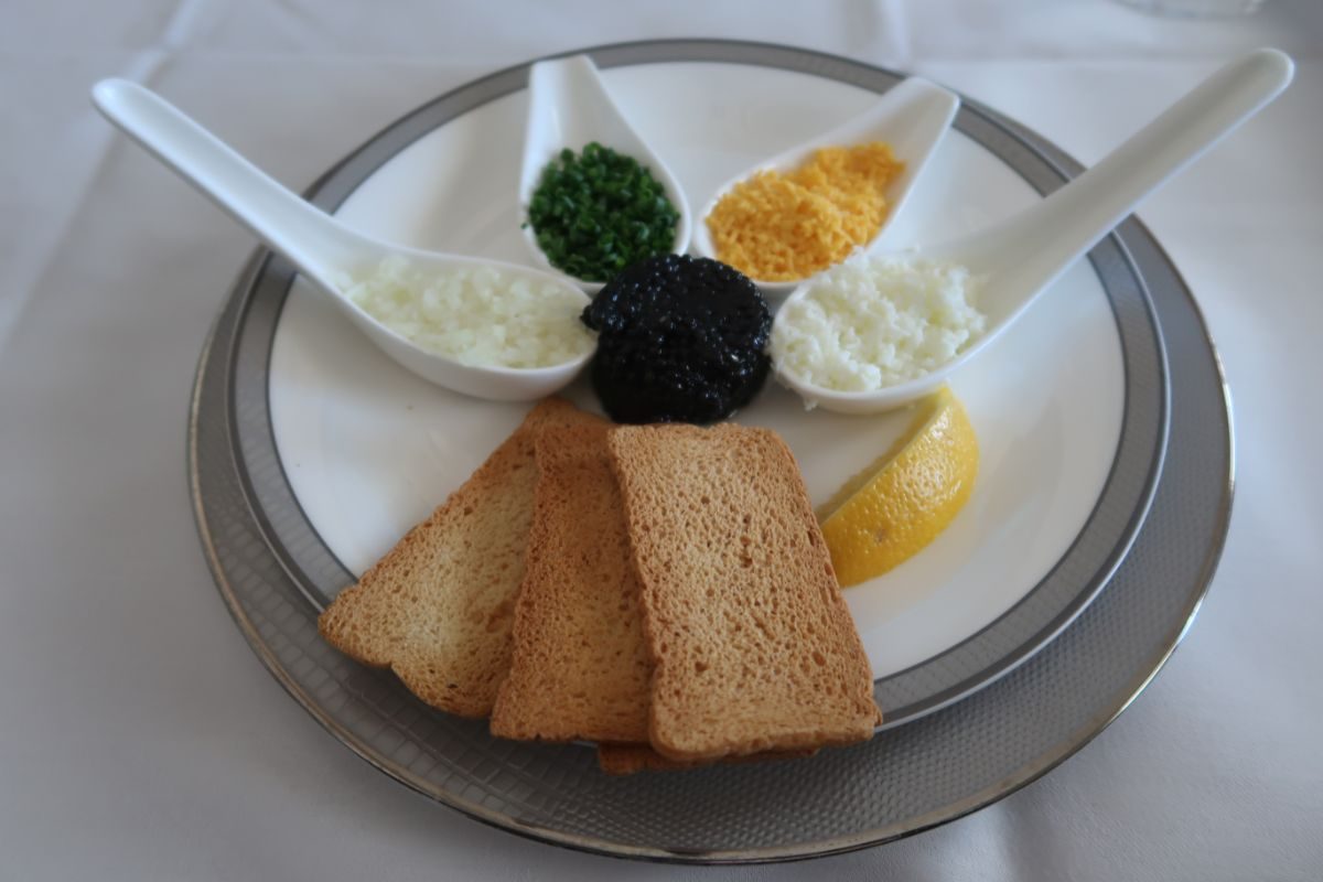 Singapore Airlines old A380 First Class Suite caviar