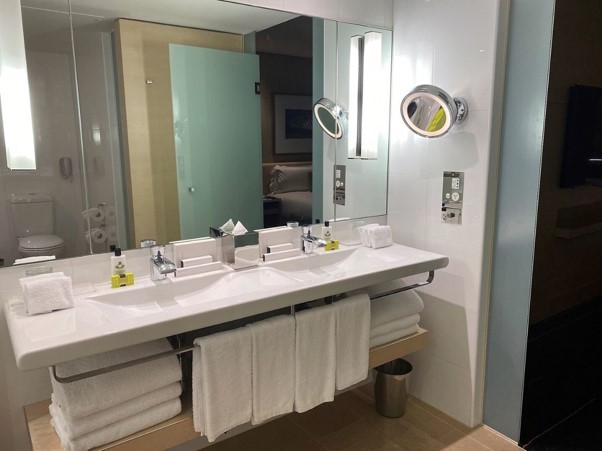 Intercontinental Melbourne The Rialto fitzroy suite bathrooom Intercontinental Melbourne The Rialto fitzroy suite bathrooom