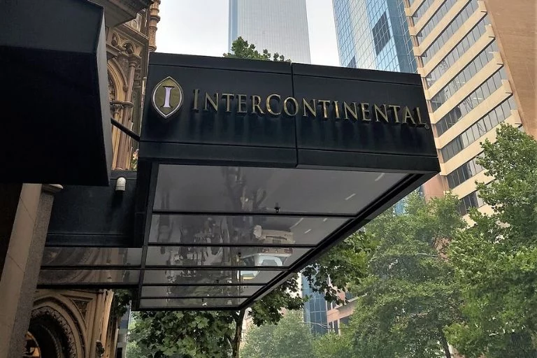 Intercontinental Melbourne The Rialto entrance
