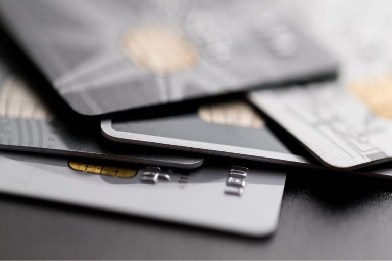 Choosing a business card with no pre-set spending limit: What you need to know