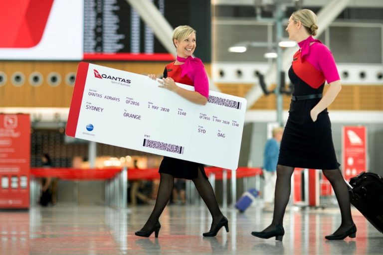 qantas sydney orange regional link