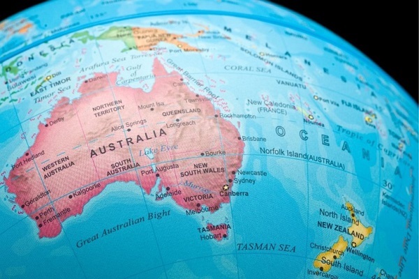 australia and nz on globe