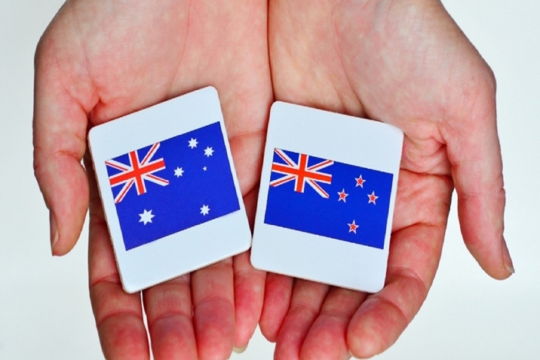 australia new zealand flags