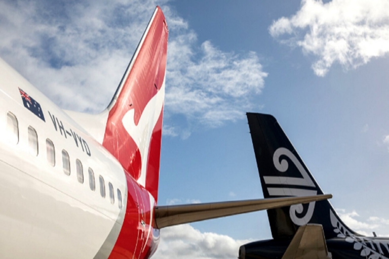qantas airnz plane tails