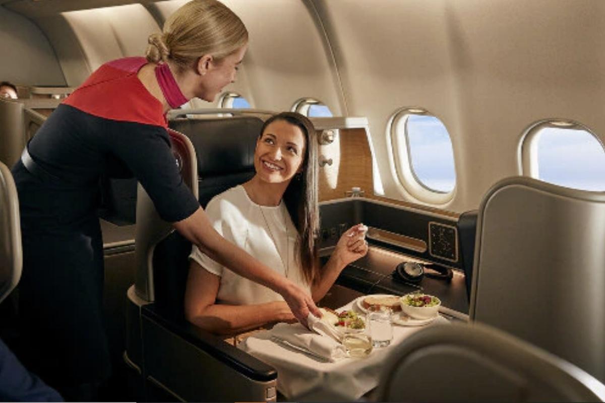 qantas points planes featured image