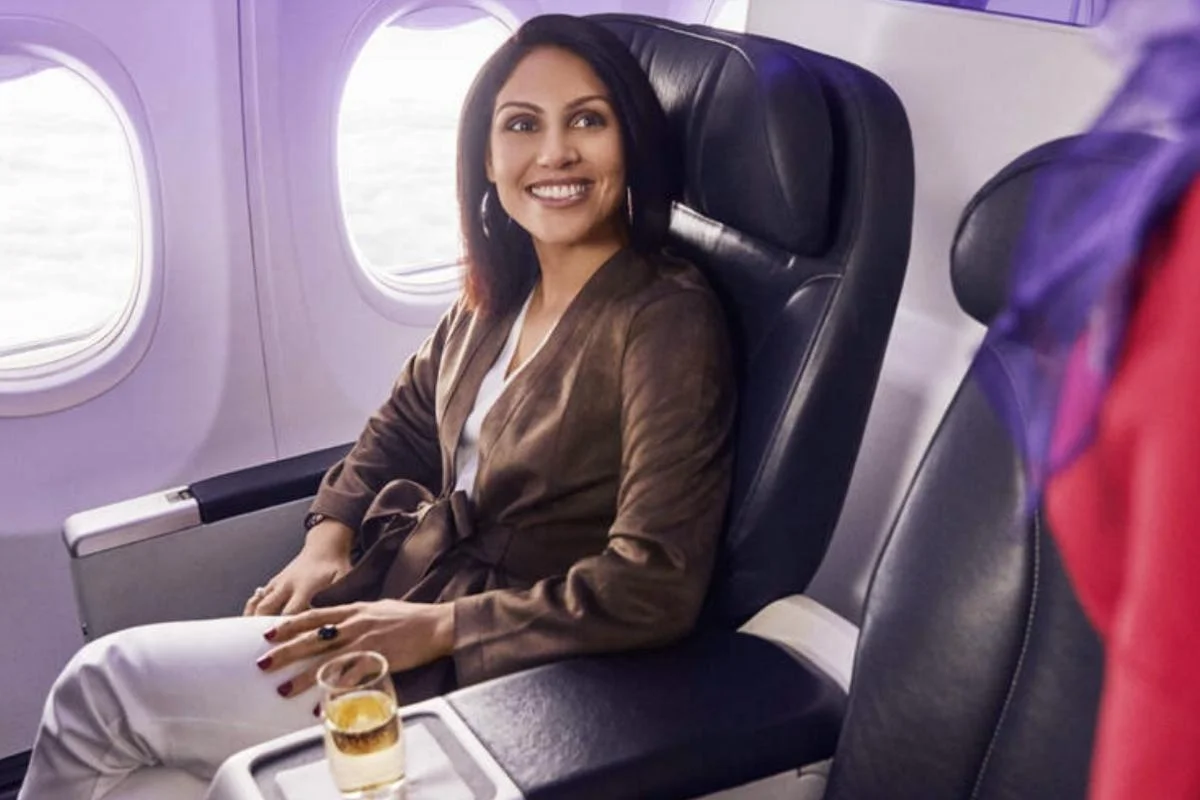 woman in virgin australia business class image