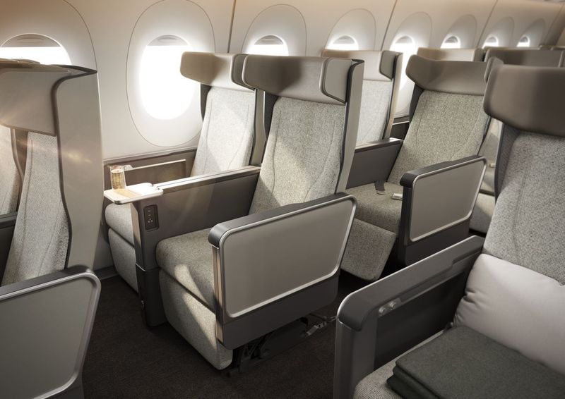 nOMZa2mw | The Champagne Mile Qantas Project Sunrise premium economy class seat